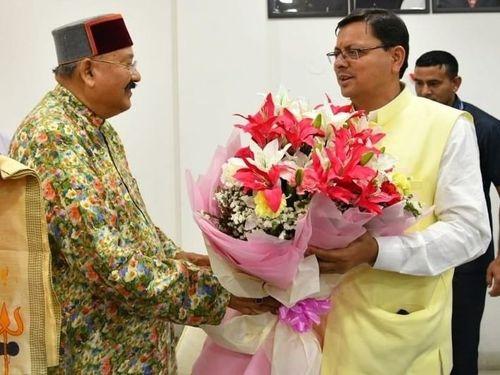 आज कैबिनेट मंत्री सतपाल महाराज ने मुख्यमंत्री पुष्कर सिंह धामी से भेंट की