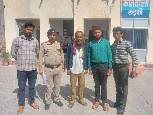 एक बार फिर देखने को मिला रुड़की पुलिस का मानवीय चेहरा