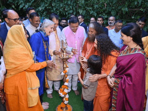 Image for सीएम धामी ने श्रेष्ठ उत्तराखंड (श्रेष्ठ भारत) न्यूज चैनल का किया शुभारम्भ