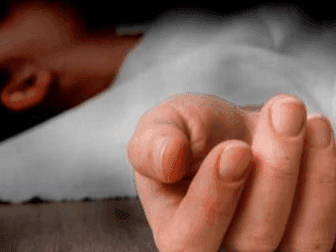 घास काटकर घर लौट रही थी महिला, खाई में गिरने से मौत