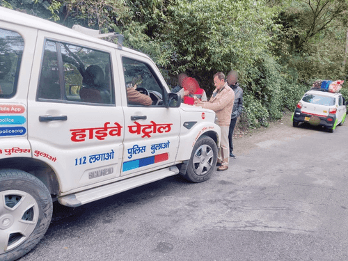 Image for यातायात नियमों का उल्लंघन करने वाले लोगों के विरूद्ध पिथौरागढ़ पुलिस की ताबड़तोड़ कार्यवाही