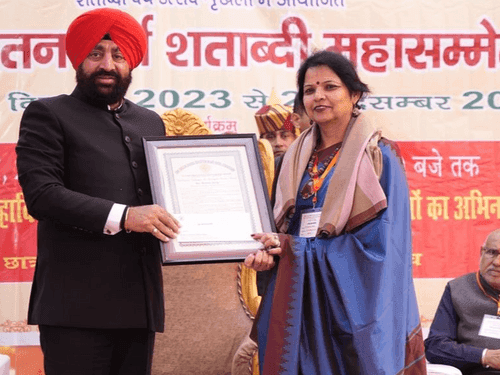 राज्यपाल गुरमीत सिंह ने सनातन धर्म प्रतिनिधि सभा पंजाब के शताब्दी महासम्मेलन में किया प्रतिभाग