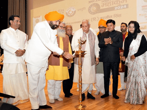 राज्यपाल गुरमीत सिंह ने अमर उजाला-ग्राफिक एरा ज्योतिष महाकुंभ का किया शुभारंभ