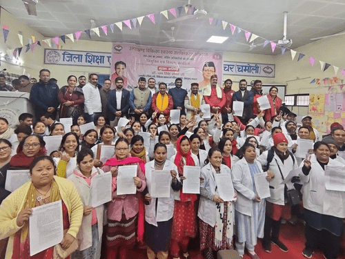 Image for स्वास्थ्य मंत्री डाॅ0 धन सिंह रावत ने नवनियुक्त नर्सिंग अधिकारियों को प्रदान किये नियुक्ति पत्र