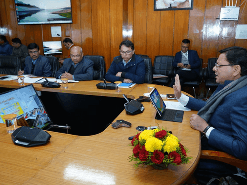 Image for सीएम धामी ने जनपद बागेश्वर की महिला लाभार्थियों से किया संवाद