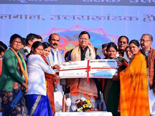 सीएम धामी ने आजीविका महोत्सव में किया प्रतिभाग
