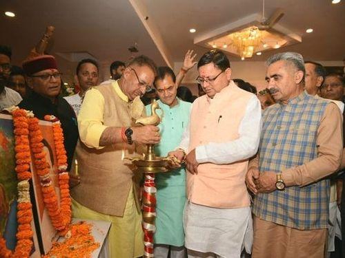 सीएम धामी ने राजपुर विधानसभा क्षेत्र के अभिनंदन समारोह में किया प्रतिभाग 