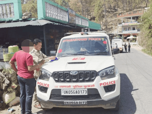Image for 05 लीटर कच्ची शराब के साथ अभियुक्त गिरफ्तार