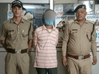 Image for बागेश्वर पुलिस ने 56 पव्वे रम के साथ अभियुक्त किया गिरफ्तार