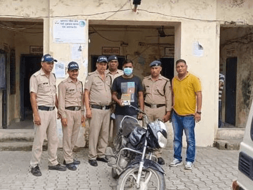 चेन लूटने की घटना को अंजाम देने वाला अभियुक्त गिरफ्तार
