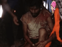Image for ट्रक एवं पिकअप के मध्य हुई टक्कर, पुलिस द्वारा किया गया रेस्क्यू