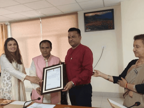 Image for कैबिनेट मंत्री डाॅ0 रावत ने खाद्य संरक्षा एवं औषधि प्रशासन विभाग की ली समीक्षा बैठक