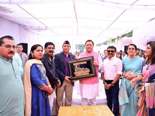 Image for सीएम धामी ने दीपावली महोत्सव में किया प्रतिभाग