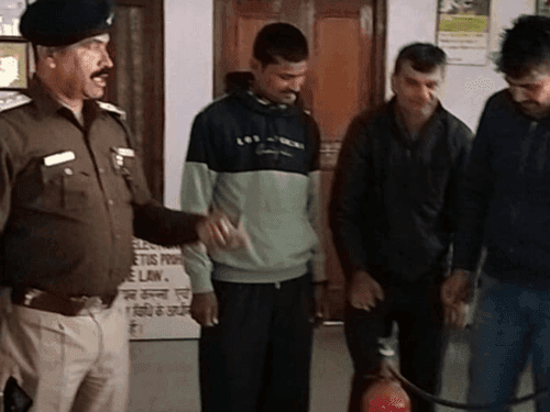 Image for अग्निशमन अधिकारी द्वारा प्राइवेट हॉस्पिटल व नर्सिंग होम का किया गया निरीक्षण