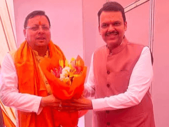 Image for सीएम धामी ने महाराष्ट्र सरकार के शपथ ग्रहण समारोह में किया प्रतिभाग