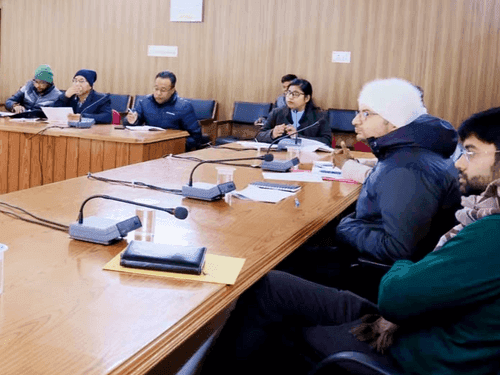 जिलाधिकारी चमोली की अध्यक्षता में बैठक का किया गया आयोजन