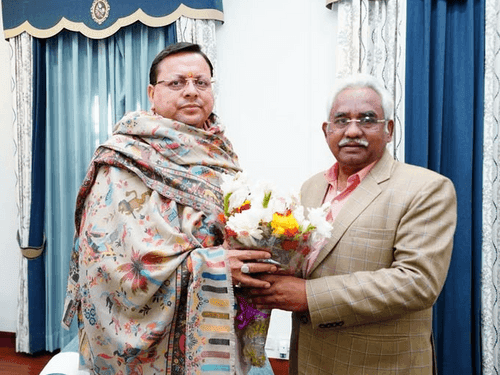 Image for विधायक एवं पूर्व कैबिनेट मंत्री मदन कौशिक ने सीएम धामी से की भेंट