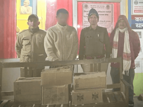 Image for चमोली पुलिस ने अवैध शराब के साथ अभियुक्त किया गिरफ्तार