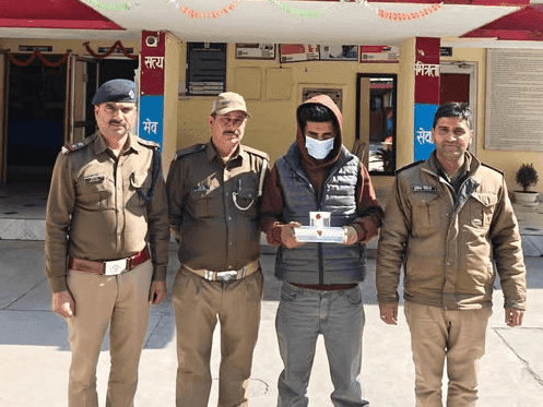 अवैध मादक पदार्थों की तस्करी करने वालों पर की जा रही कठोर कार्यवाही