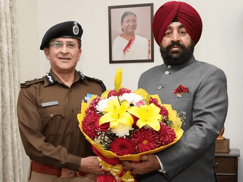Image for DGP Deepam Seth paid a courtesy visit to Governor Gurmit Singh