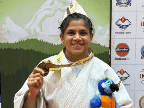 Image for Unnati Sharma of Uttarakhand won gold medal in Judo competition