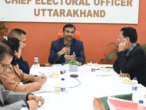 Image for अपर मुख्य निर्वाचन अधिकारी ने बीएलए नियुक्त करने के सम्बंध में की बैठक
