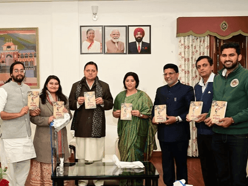 Image for सीएम धामी ने कहानी संग्रह ‘भूले बिसरे मतवाले’ का किया विमोचन