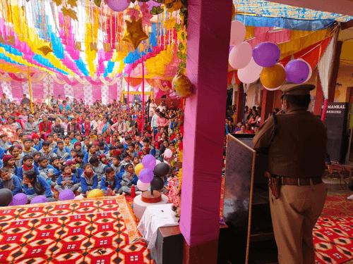 Image for अल्मोड़ा पुलिस ने स्कूल में चलाया जागरुकता कार्यक्रम