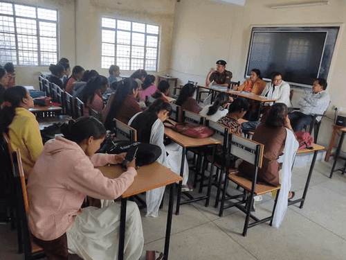 Image for Almora Police made the girl students aware by running an awareness campaign