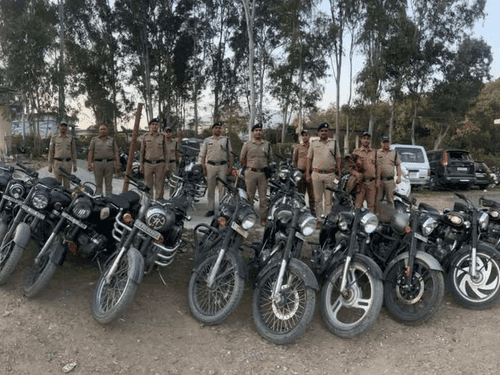 Image for यातायात नियमों का उल्लंघन करने वालों के विरूद्ध दून पुलिस ने की कार्यवाही