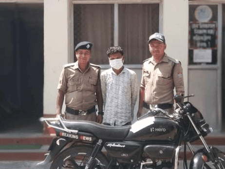 Image for Accused arrested with stolen motorcycle