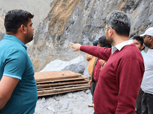 Image for DM Chamoli inspected the highway regarding the journey