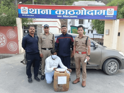 Image for A clever thief who stole petrol from a vehicle was arrested