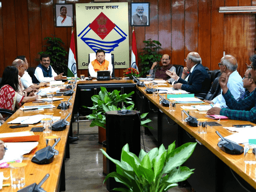 Image for CM Dhami held a meeting regarding the development of engineering institutes
