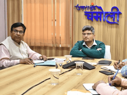 Image for DM Chamoli reviewed the works of the master plan being carried out in Badrinath Dham
