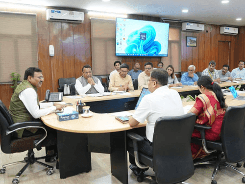 Image for Chief Secretary held an important meeting with state level officers