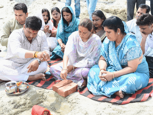 Image for कैबिनेट मंत्री रेखा आर्य ने हरिद्वार में कामकाजी महिला छात्रावास का किया शिलान्यास
