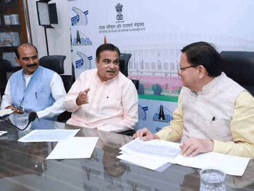 Image for CM Dhami urges Nitin Gadkari for swift approval of Uttarakhand's road projects