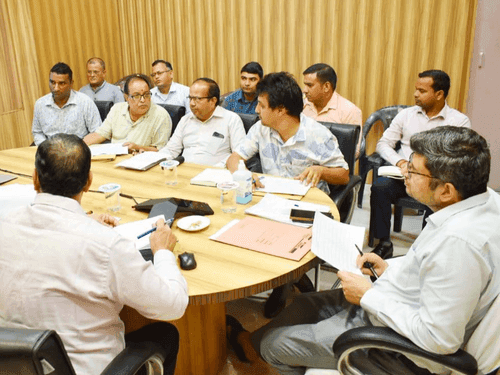 Image for DM holds meeting to review preparations for 'Nanda Devi Rajjat Yatra'
