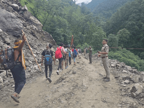 Image for Sonprayag-Gaurikund route reopens partially, pilgrims can trek to Kedarnath