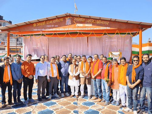 Image for Cabinet Minister Dr. Dhan Singh Rawat lays foundation in Srinagar