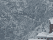 क्रिसमस-न्यू ईयर पर औली में पर्यटन की रौनक, तेज़ी से बढ़ रही बुकिंग