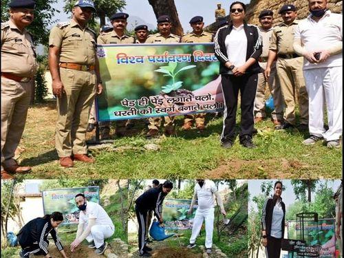 Image for विश्व पर्यावरण दिवस के अवसर पर चमोली पुलिस ने किया वृक्षारोपण