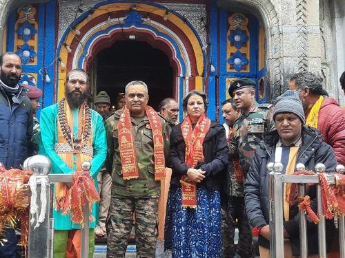सेनाध्यक्ष जनरल मनोज पांडे ने किए बाबा केदारनाथ के दर्शन