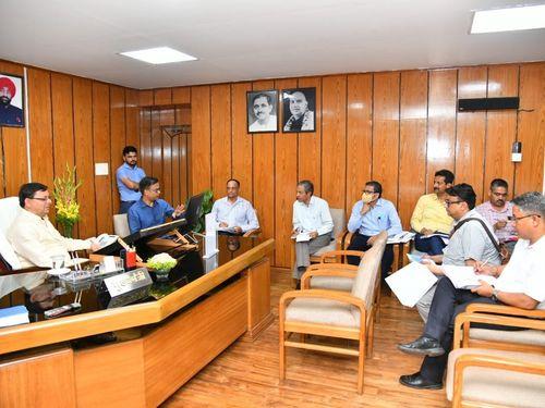 Image for सीएम धामी ने बीते दिन विधानसभा में मानसखण्ड कॉरिडोर के संबंध में बैठक ली