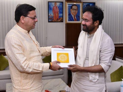 सीएम धामी ने केंद्रीय पर्यटन मंत्री श्री जी. किशन रेड्डी से शिष्टाचार भेंट की