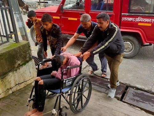 Image for फायर सर्विस की तत्परता व सूझबूझ ने बचाई बेहोश युवक की जान