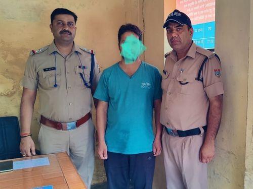 Image for टिहरी पुलिस द्वारा किया गया वारंटी गिरफ्तार