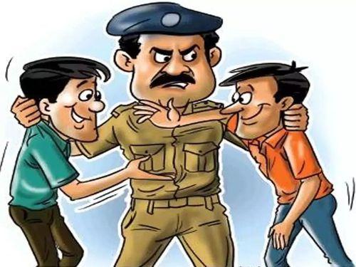 चोरी की मोटरसाइकिल के साथ अभियुक्त गिरफ्तार