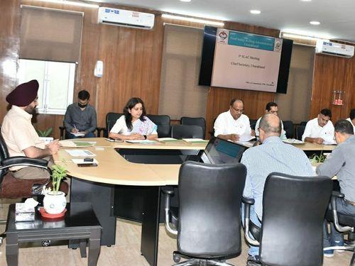 मुख्य सचिव डाॅ एस एस संधु की अध्यक्षता में फूड सेफ्टी एण्ड ड्रग एडमिनिस्ट्रेशन की बैठक हुई सम्पन्न